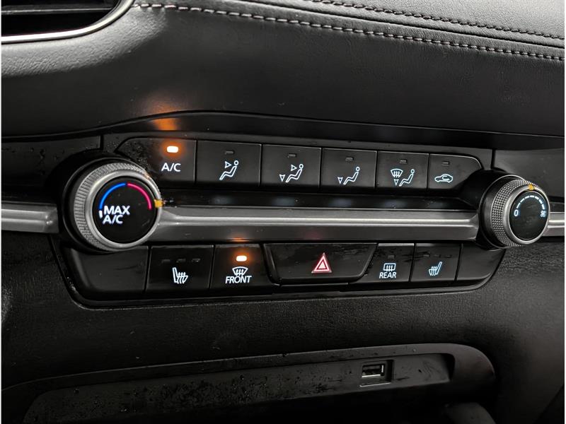 mazda Mazda3 2021 - 11