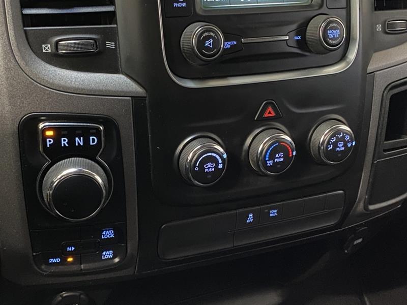 ram 1500 Classic 2020 - 24