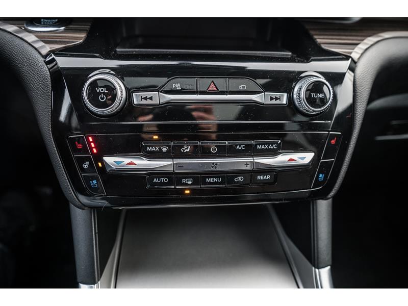 ford Explorer 2023 - 25