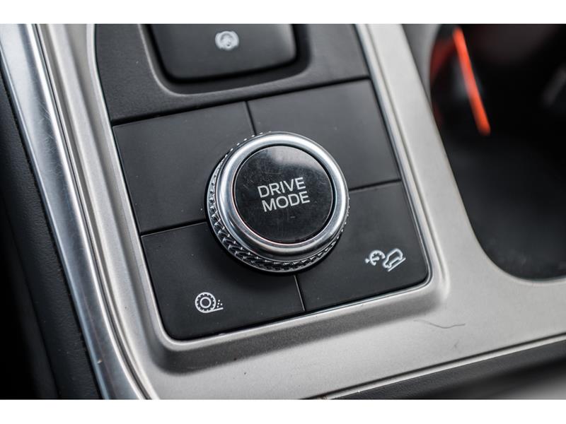 ford Explorer 2023 - 30