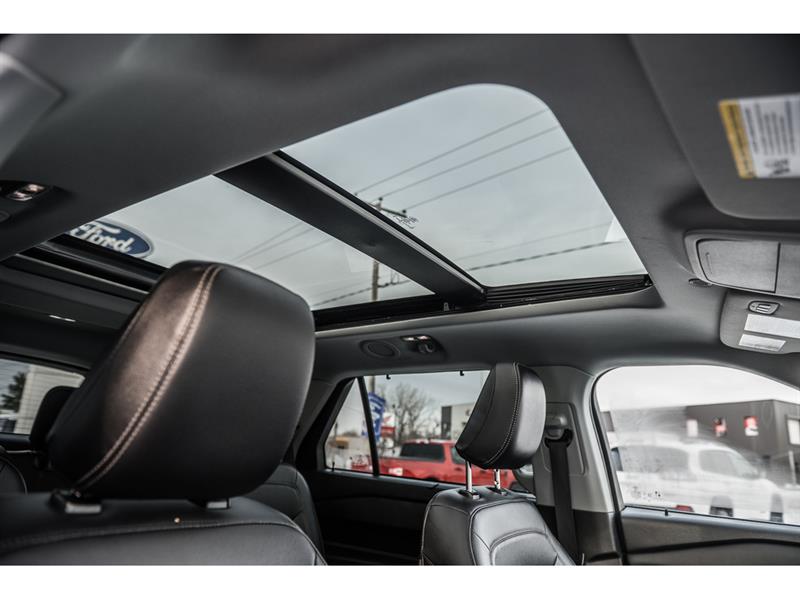 ford Explorer 2023 - 38