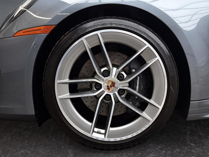 porsche 911 2025 - 14