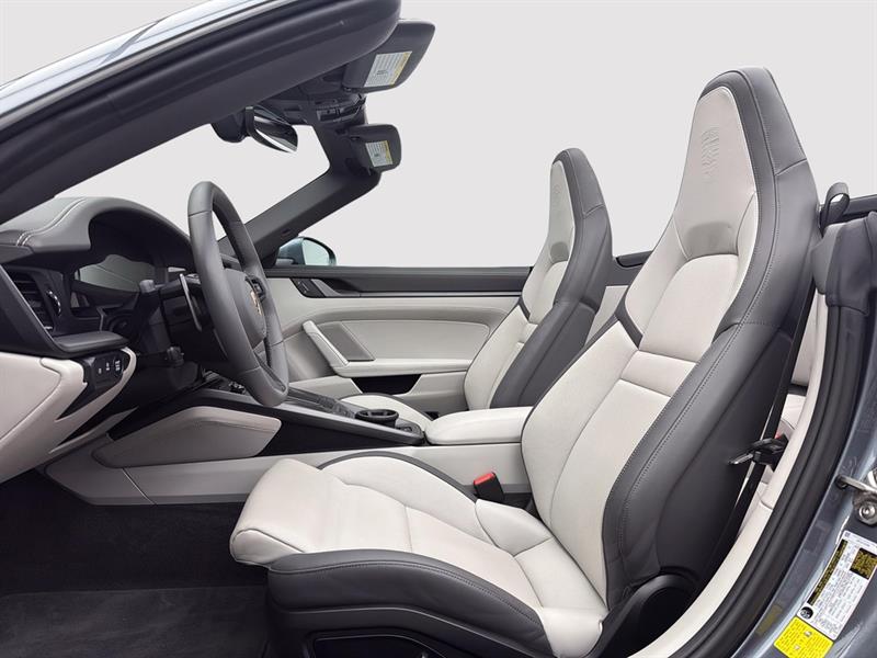 porsche 911 2025 - 17