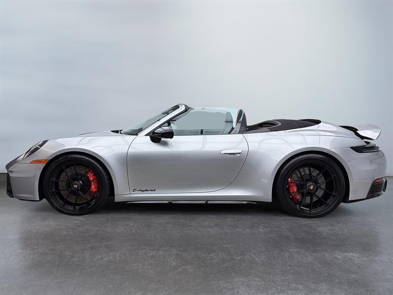 porsche 911 2025 - 2