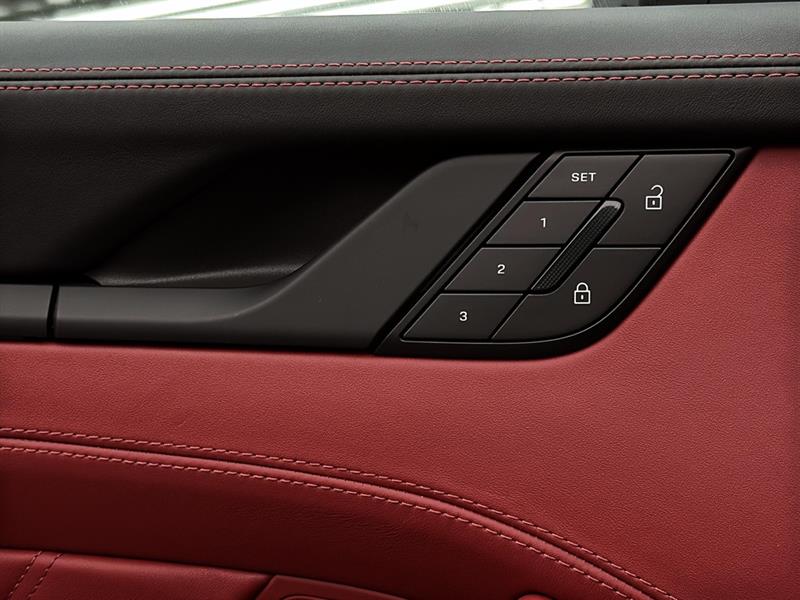 porsche 911 2025 - 31