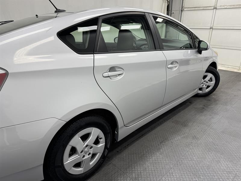toyota Prius 2010 - 11