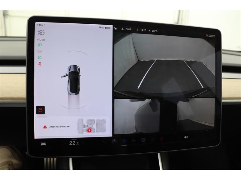 tesla Model 3 2020 - 24