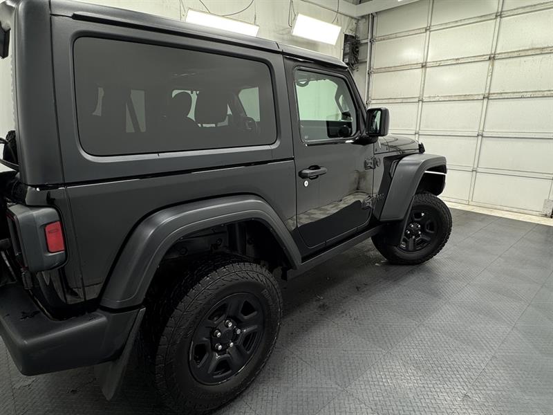 jeep Wrangler 2021 - 12