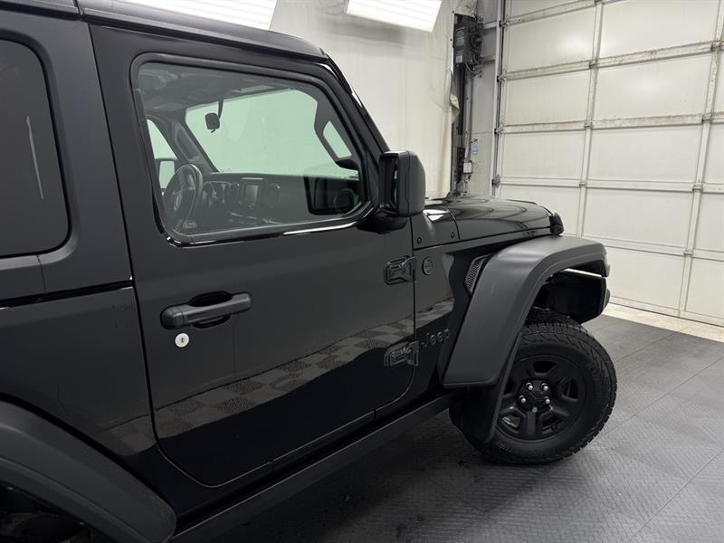 jeep Wrangler 2021 - 14