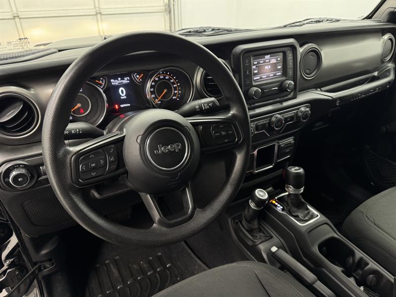 jeep Wrangler 2021 - 19