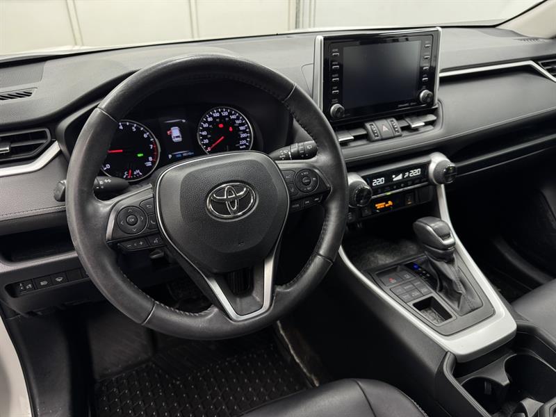 toyota RAV4 2019 - 18
