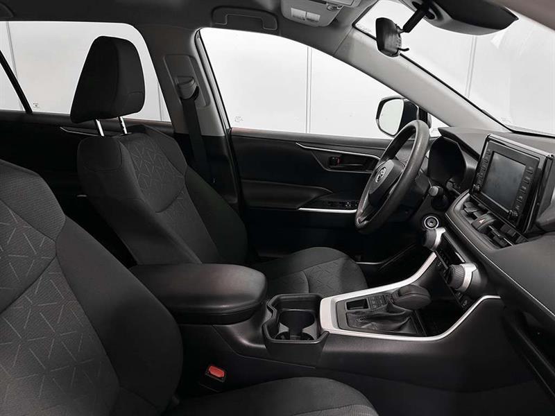 toyota RAV4 2021 - 25