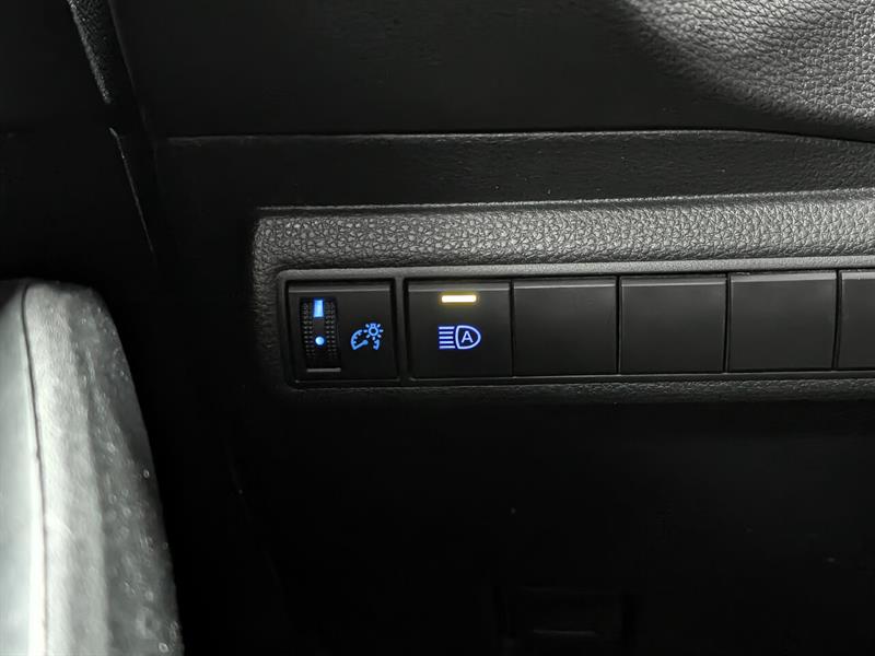 toyota Corolla 2022 - 16