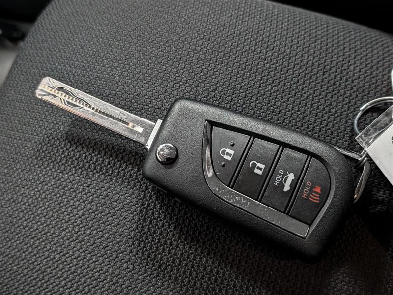 toyota Corolla 2022 - 17