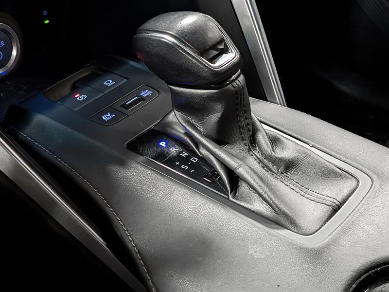 toyota Venza Hybride 2022 - 13