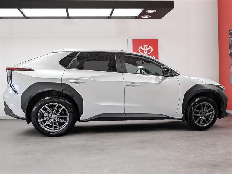 toyota bZ4X 2024 - 4