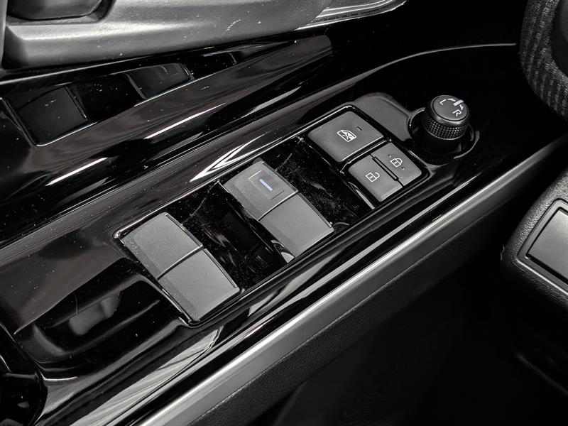 toyota bZ4X 2024 - 17