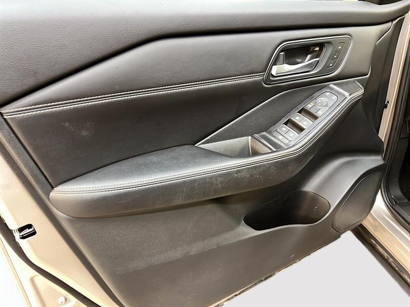 nissan Rogue 2024 - 26