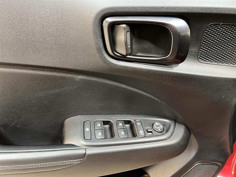 hyundai Venue 2023 - 21