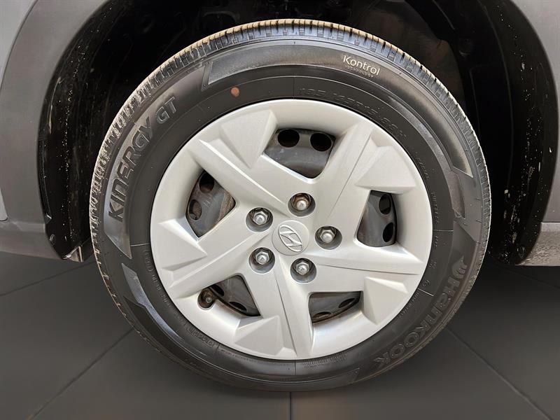 hyundai Venue 2023 - 23