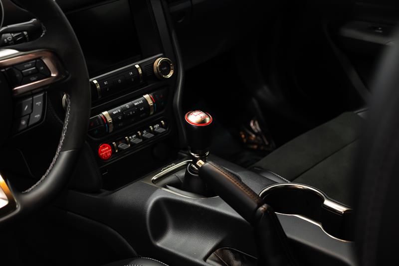 ford Mustang 2016 - 18