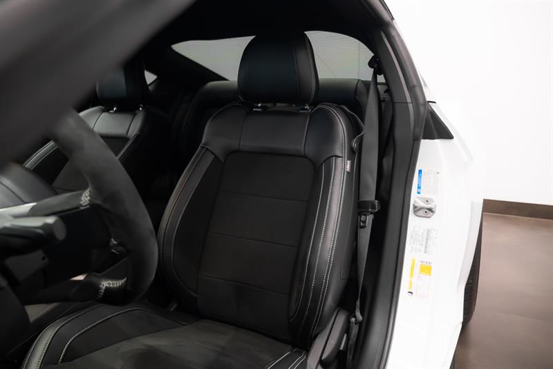 ford Mustang 2016 - 21