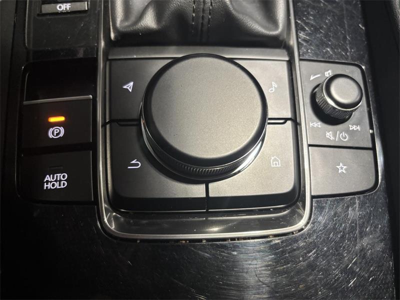 mazda Mazda3 2021 - 24