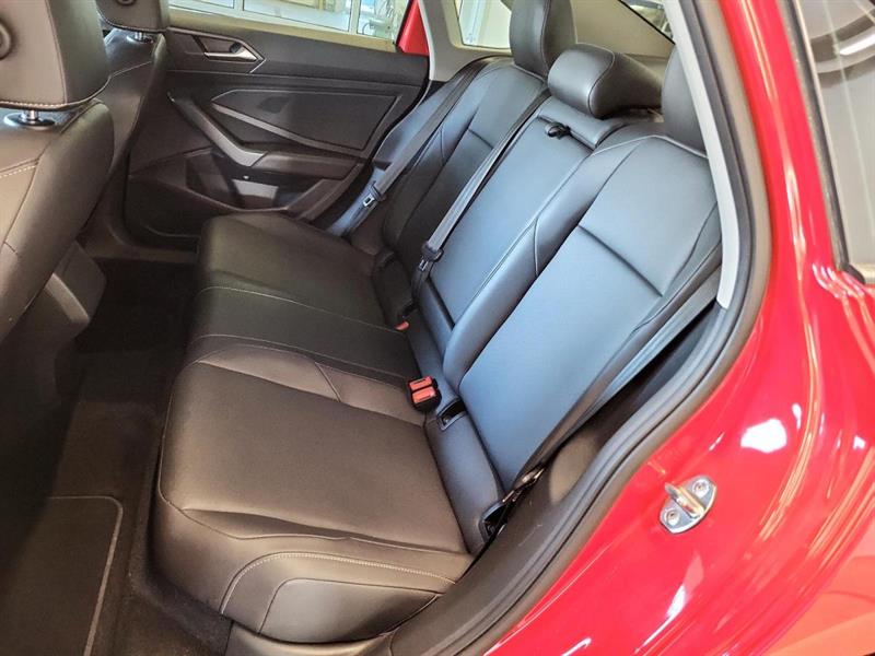 volkswagen Jetta 2019 - 12