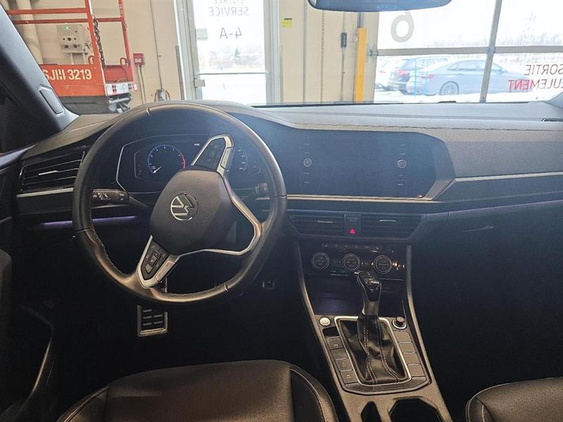 volkswagen Jetta 2023 - 11