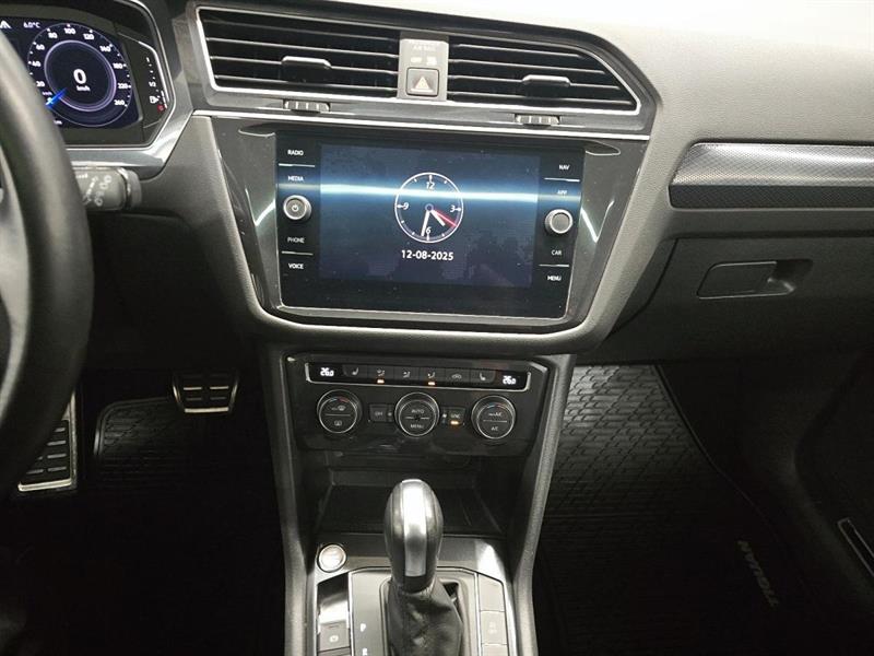 volkswagen Tiguan 2021 - 16