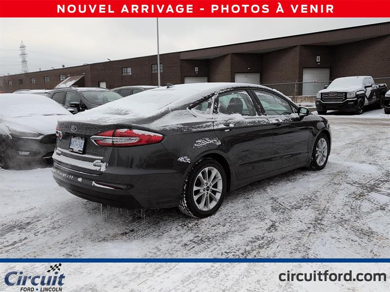 ford Fusion 2020 - 4