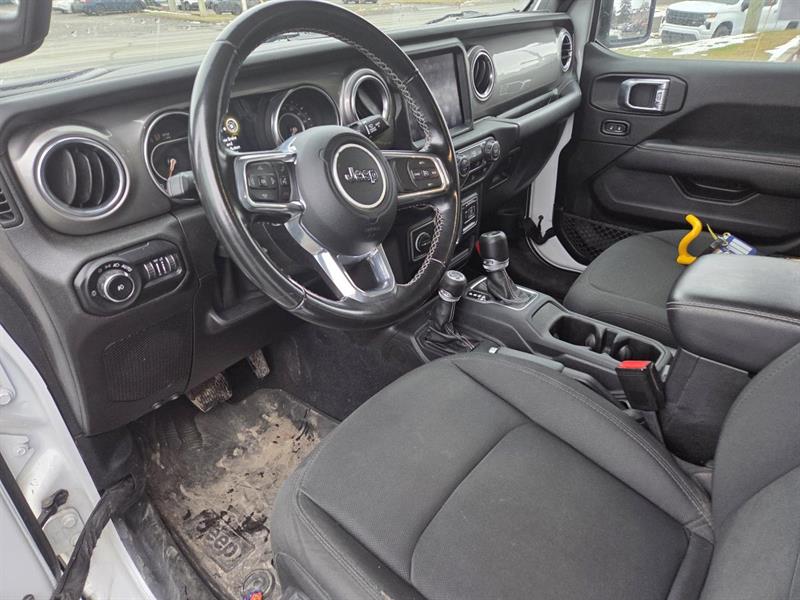 jeep Wrangler 2021 - 11