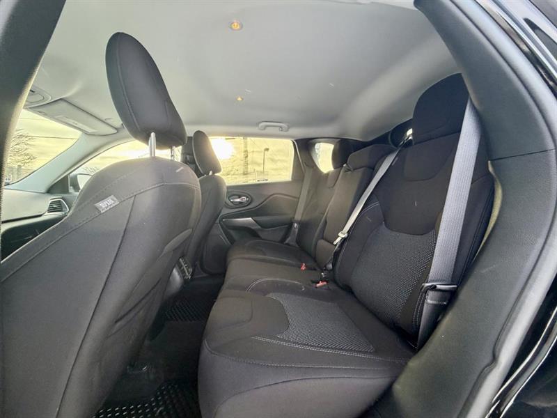 jeep Cherokee 2021 - 12