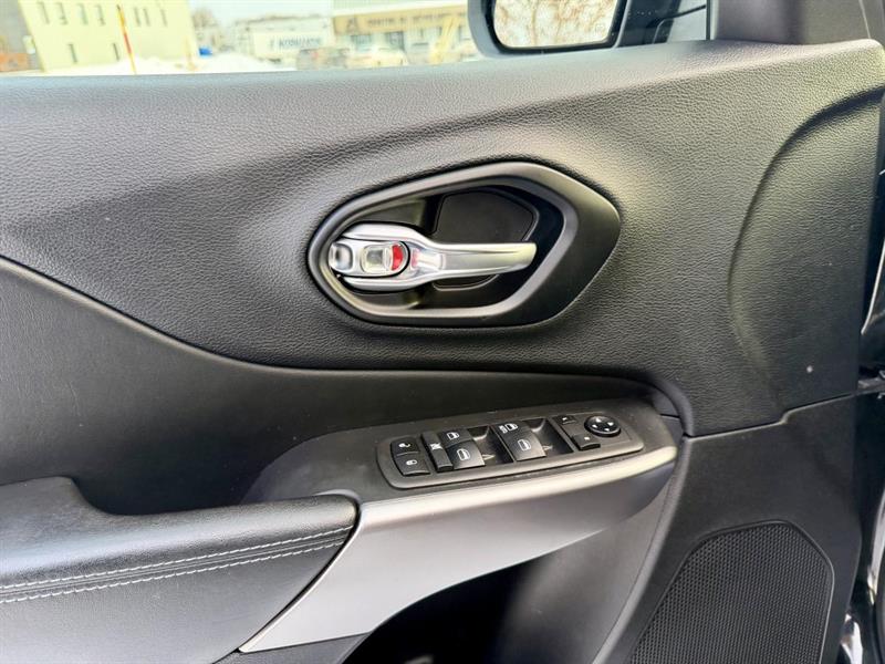 jeep Cherokee 2021 - 15