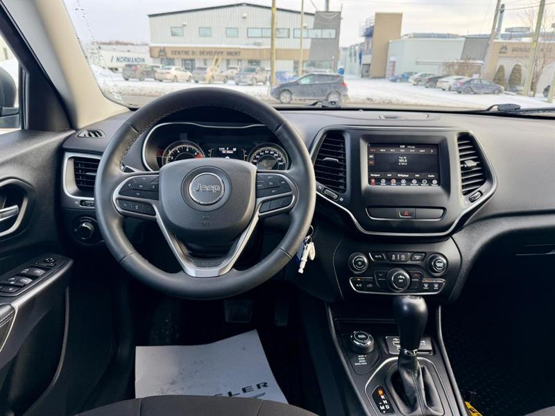 jeep Cherokee 2021 - 16