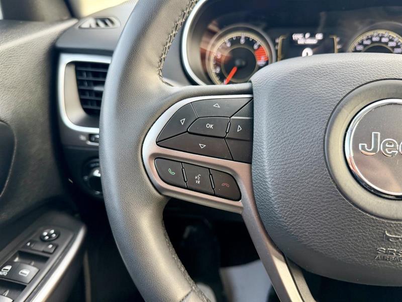 jeep Cherokee 2021 - 17