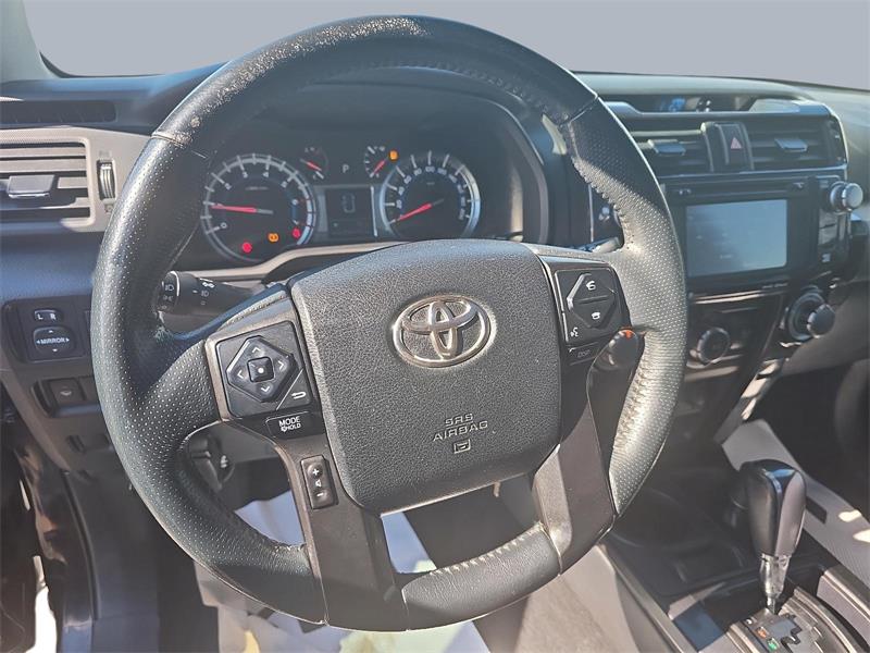 toyota 4Runner 2016 - 9