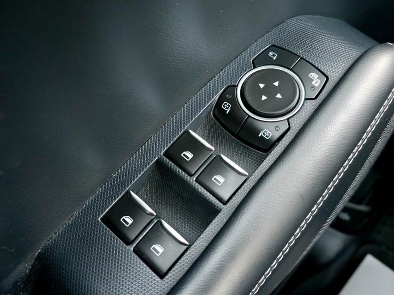 ford Mustang Mach-E 2022 - 16