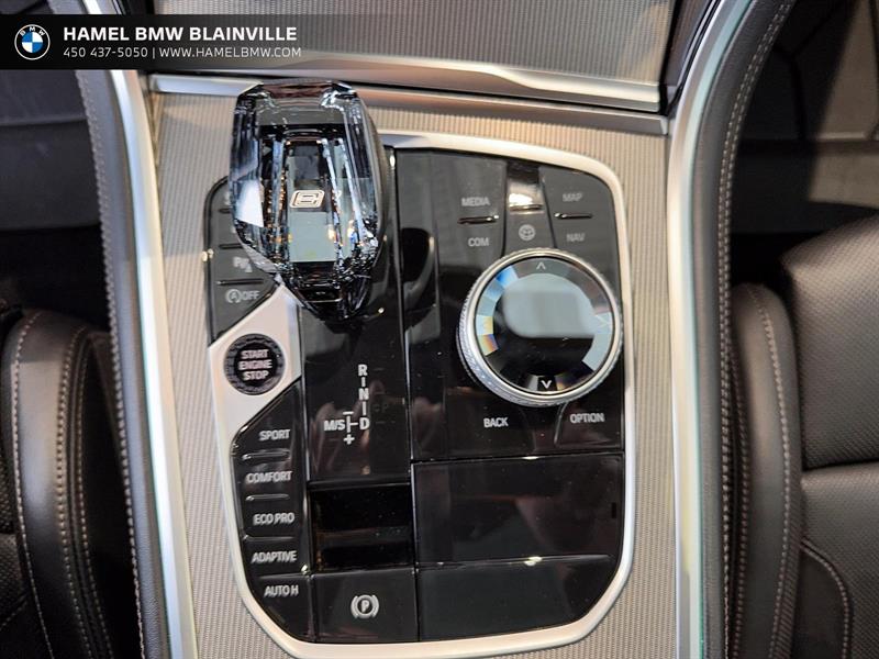 bmw 8 Series 2023 - 15