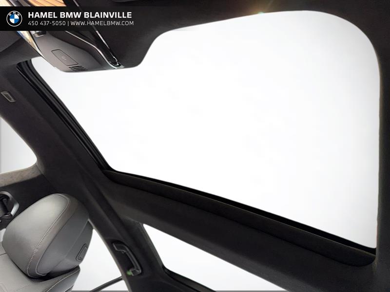 bmw 8 Series 2023 - 16