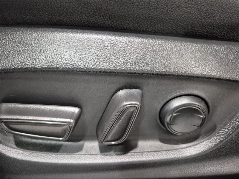 toyota Corolla Cross 2024 - 25