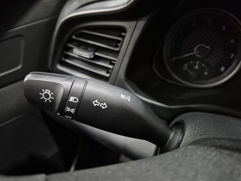 hyundai Elantra 2020 - 11