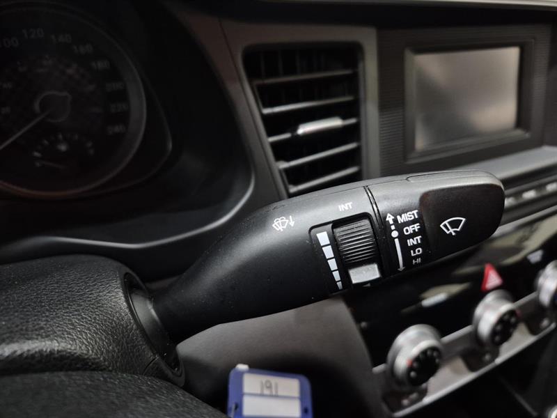 hyundai Elantra 2020 - 12