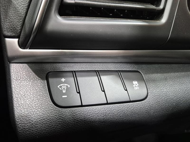 hyundai Elantra 2020 - 13