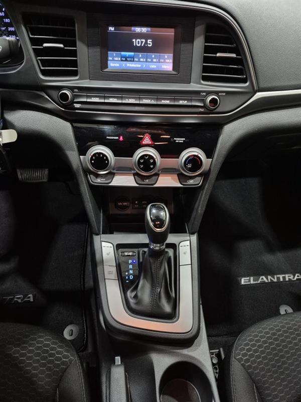 hyundai Elantra 2020 - 15