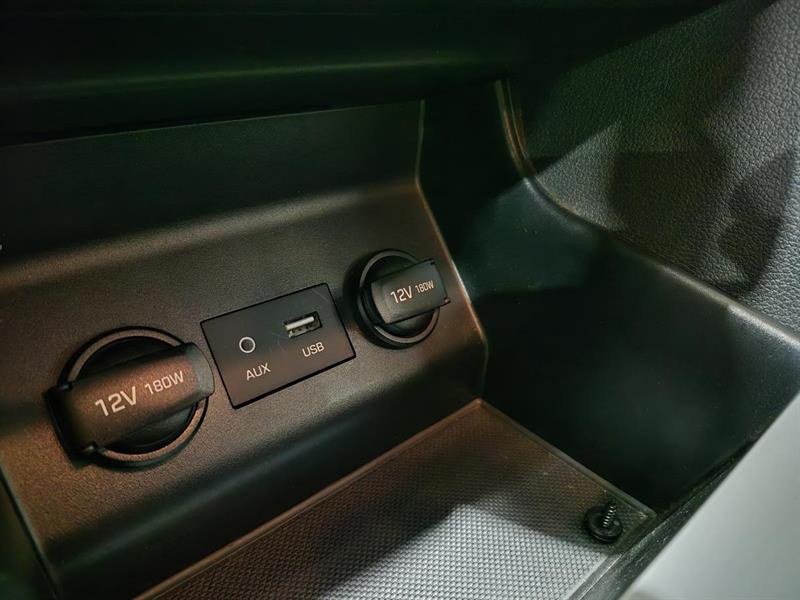 hyundai Elantra 2020 - 17