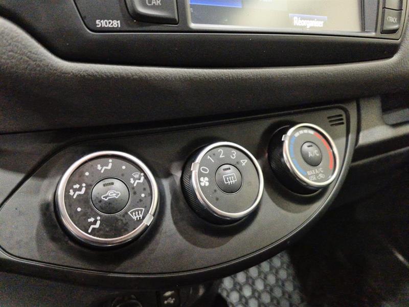 toyota Yaris Hatchback 2018 - 21