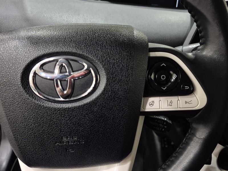 toyota Prius Prime 2017 - 11