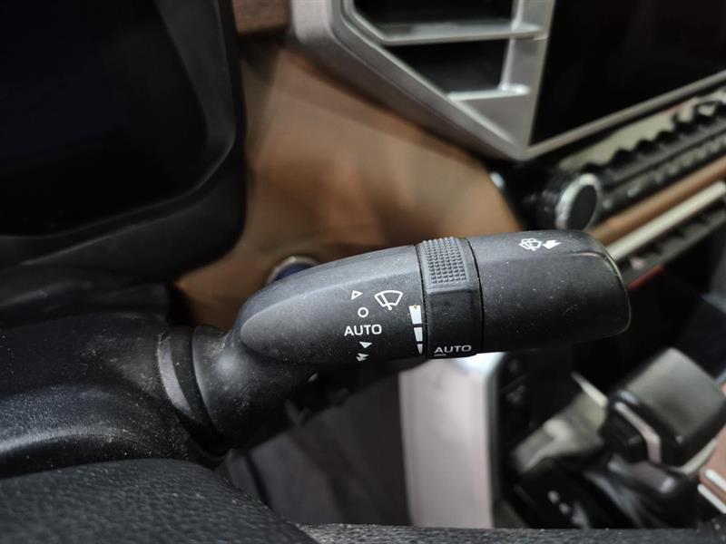toyota Tundra Hybrid 2022 - 13