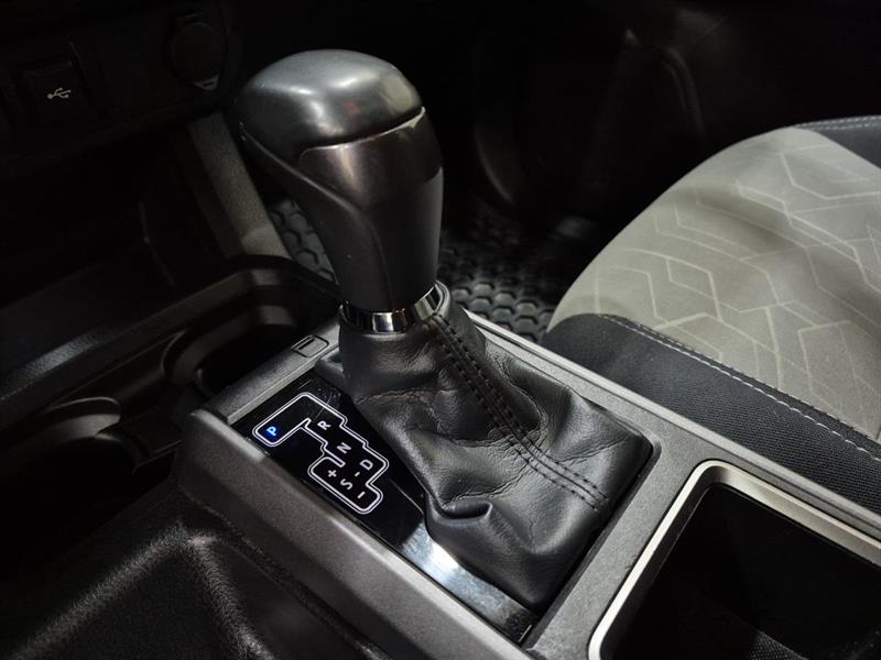 toyota Tacoma 2022 - 18